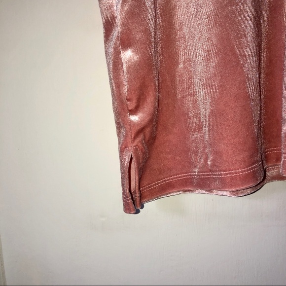 Pretty in Pink Velvet Tank - Picture 4 of 4